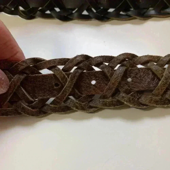 Source unknown distressed leather belt, vintage look - Picture 8 of 13